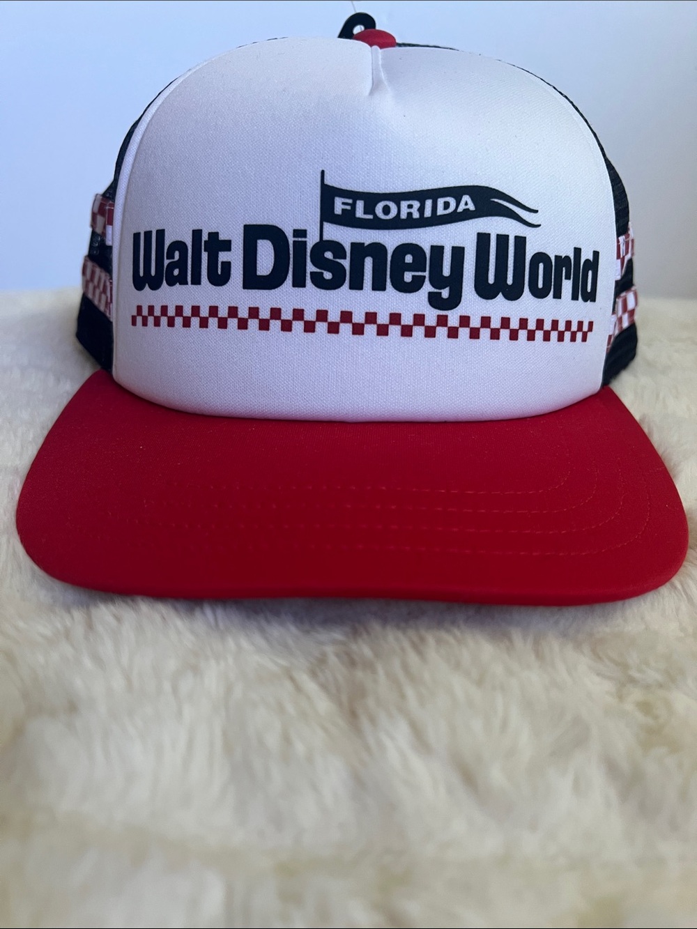 Vans x Walt Disney World 50th Anniversary Trucker Hat Snapback Retro Vault